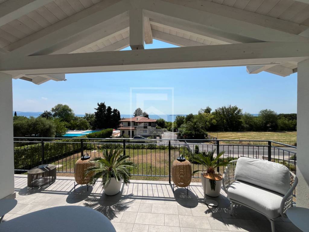 appartamento in vendita a Manerba del Garda in zona Gardoncino
