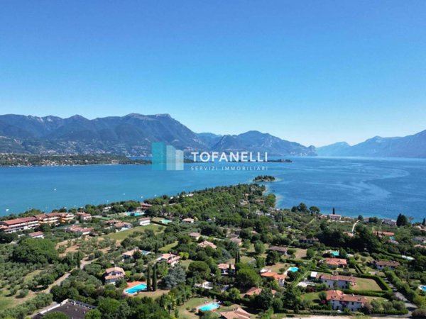casa indipendente in vendita a Manerba del Garda