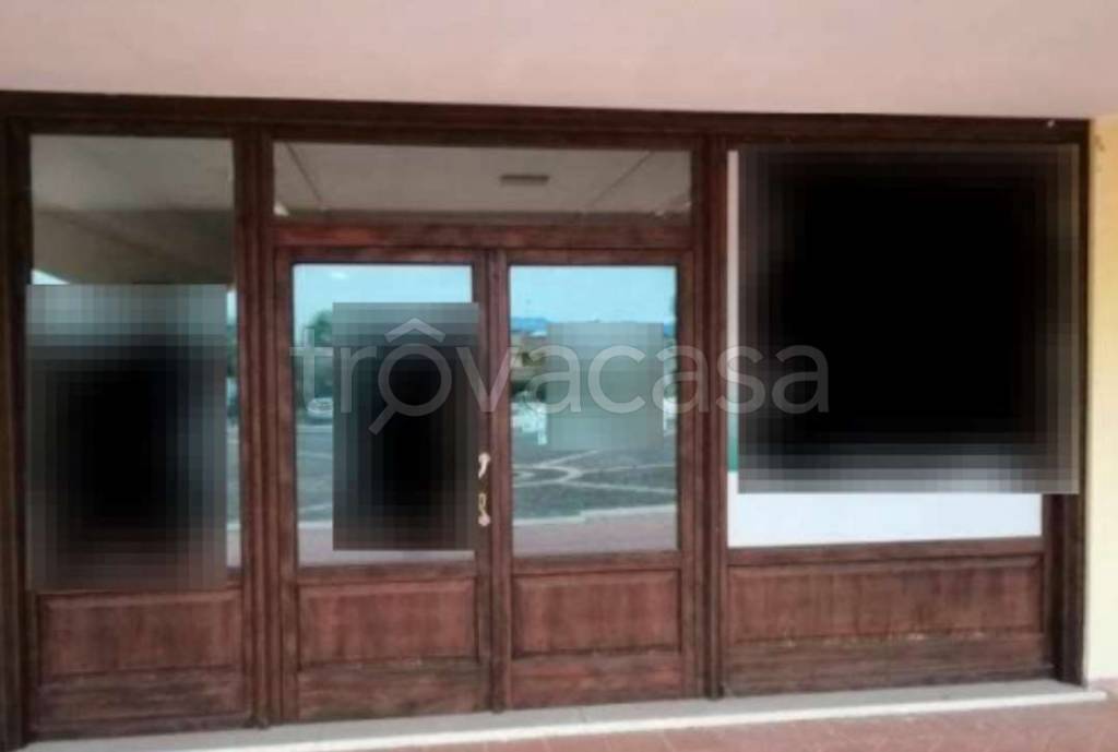 negozio in vendita a Manerba del Garda