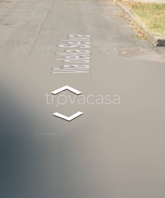 negozio in vendita a Manerba del Garda in zona Solarolo