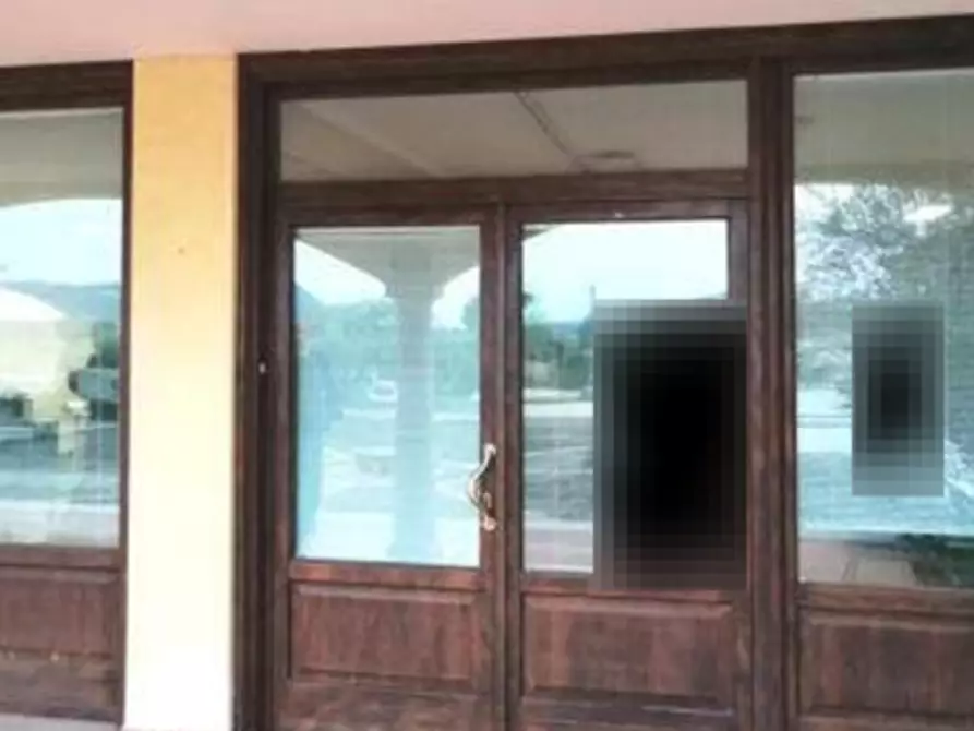 negozio in vendita a Manerba del Garda