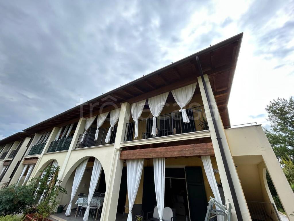 appartamento in vendita a Manerba del Garda in zona Crociale