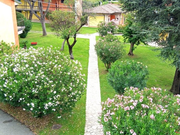 appartamento in vendita a Manerba del Garda in zona Pieve Vecchia