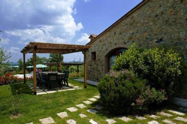 casa indipendente in vendita a Manerba del Garda