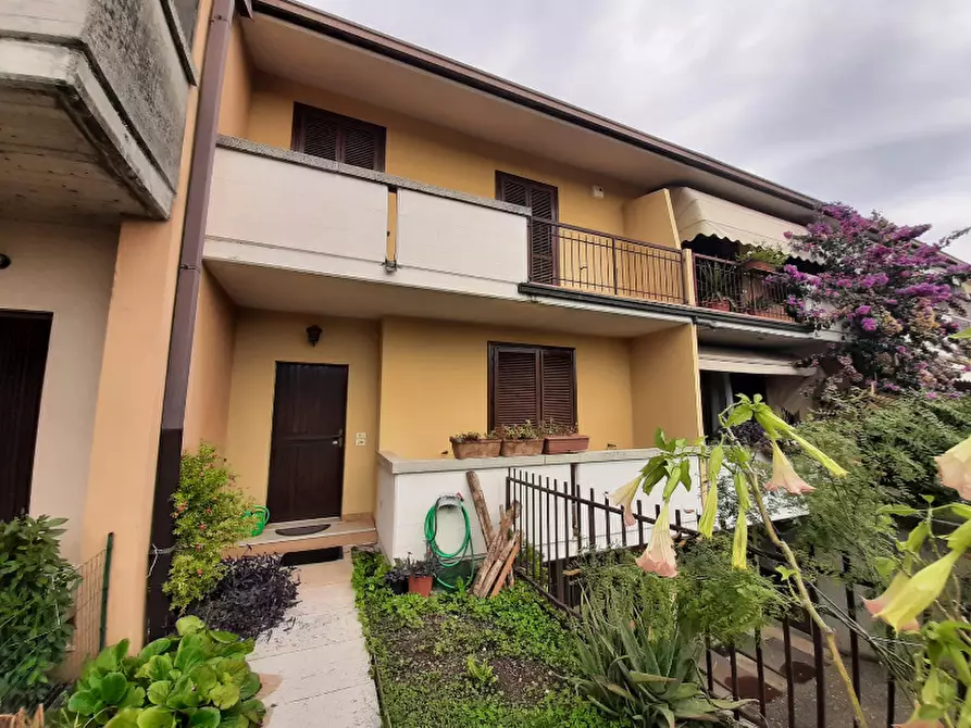 casa indipendente in vendita a Manerba del Garda