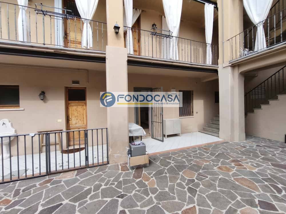 appartamento in vendita a Manerba del Garda in zona Montinelle