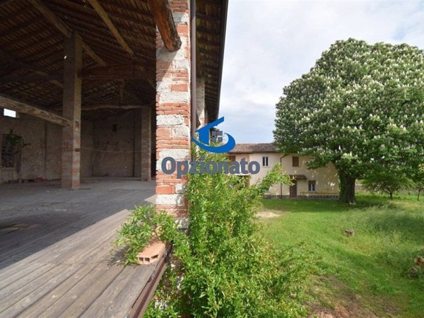 casa indipendente in vendita a Manerba del Garda in zona Solarolo