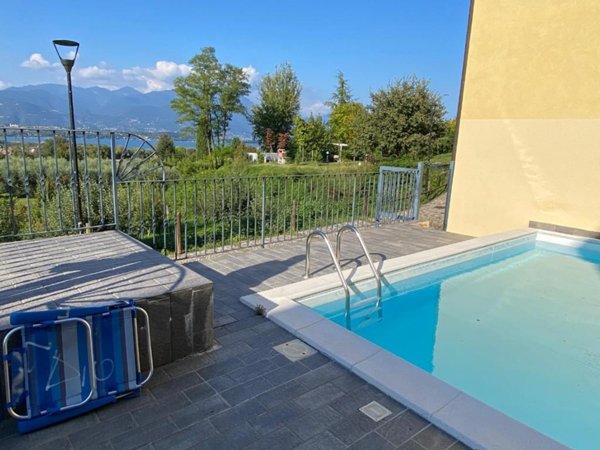 appartamento in vendita a Manerba del Garda in zona Solarolo