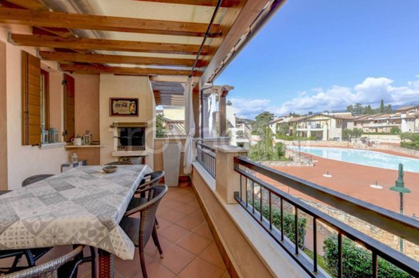 appartamento in vendita a Manerba del Garda in zona Solarolo
