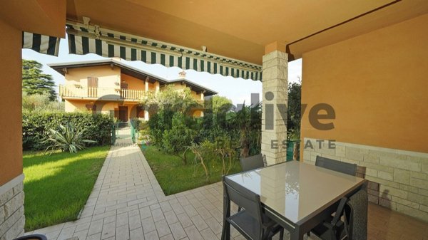 casa indipendente in vendita a Manerba del Garda