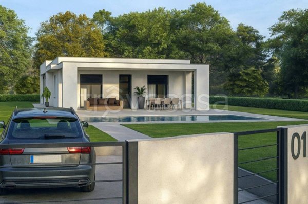 casa indipendente in vendita a Manerba del Garda in zona Crociale