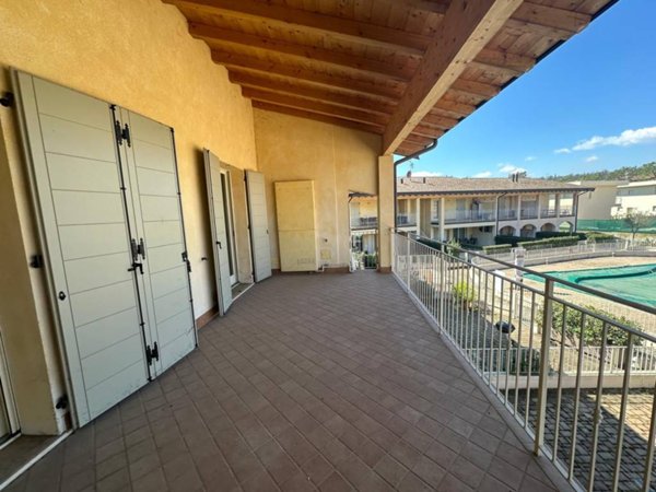 appartamento in vendita a Manerba del Garda in zona Pieve Vecchia