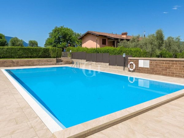 appartamento in vendita a Manerba del Garda in zona Pieve Vecchia