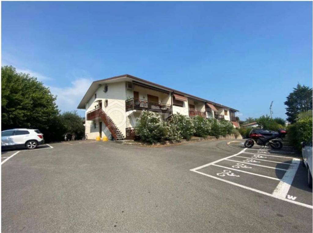 appartamento in vendita a Manerba del Garda in zona Pieve Vecchia