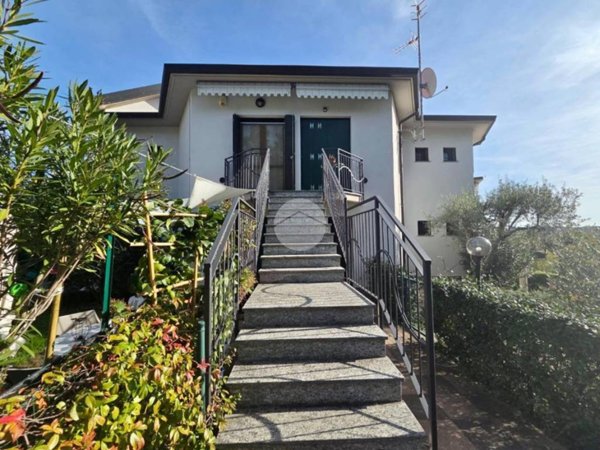 appartamento in vendita a Manerba del Garda in zona Pieve Vecchia