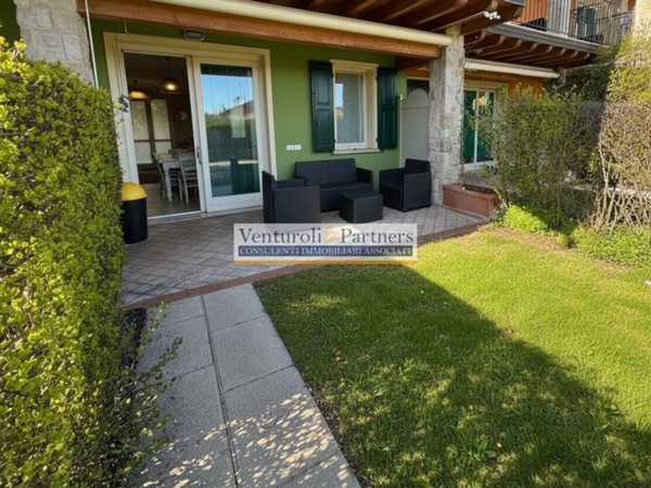 appartamento in vendita a Manerba del Garda in zona Pieve Vecchia
