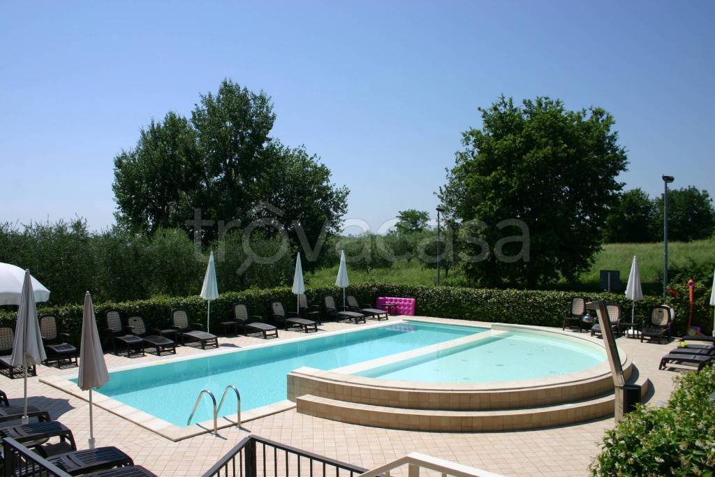 casa indipendente in vendita a Manerba del Garda