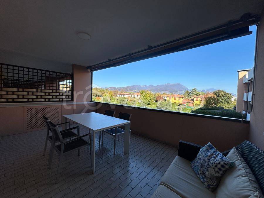 appartamento in vendita a Manerba del Garda