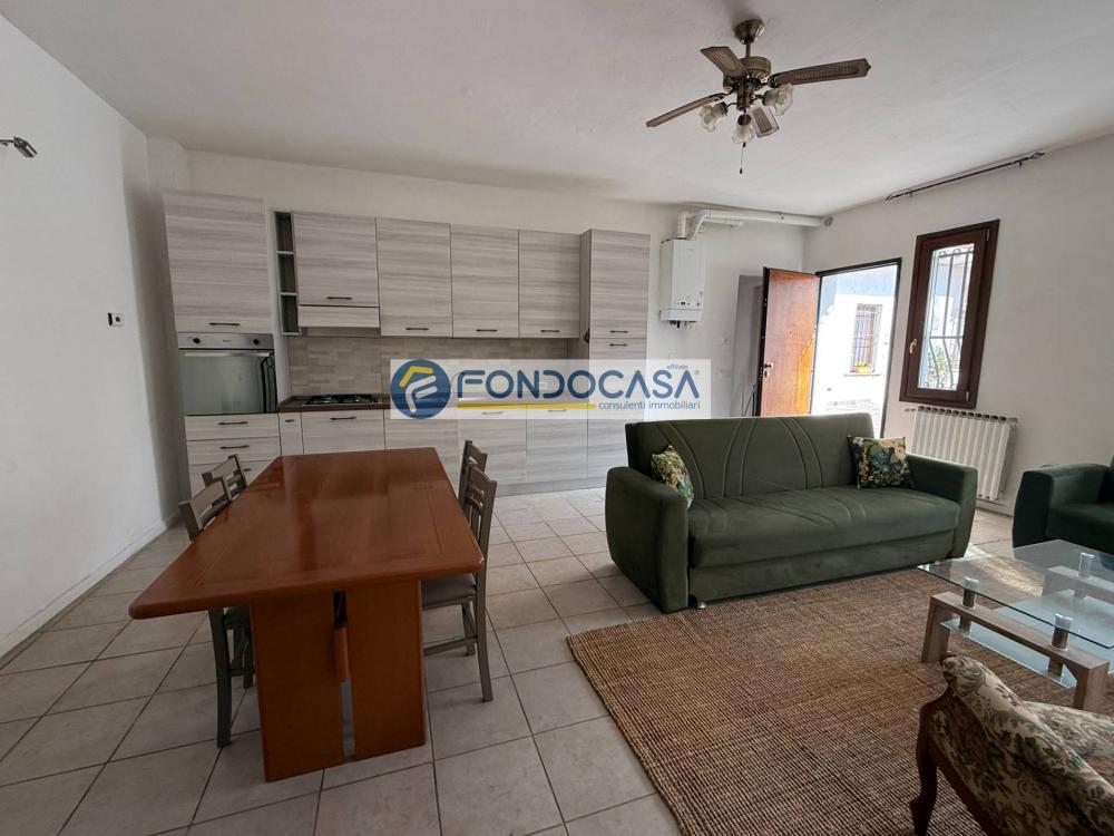casa indipendente in vendita a Manerba del Garda