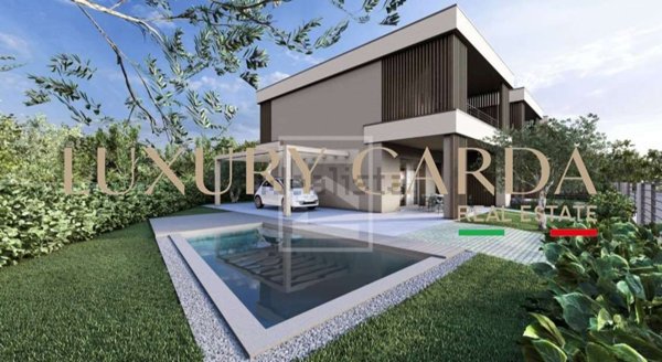 casa indipendente in vendita a Manerba del Garda