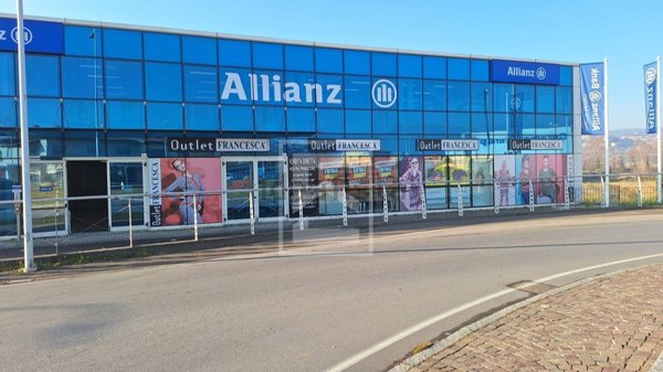 negozio in vendita a Manerba del Garda