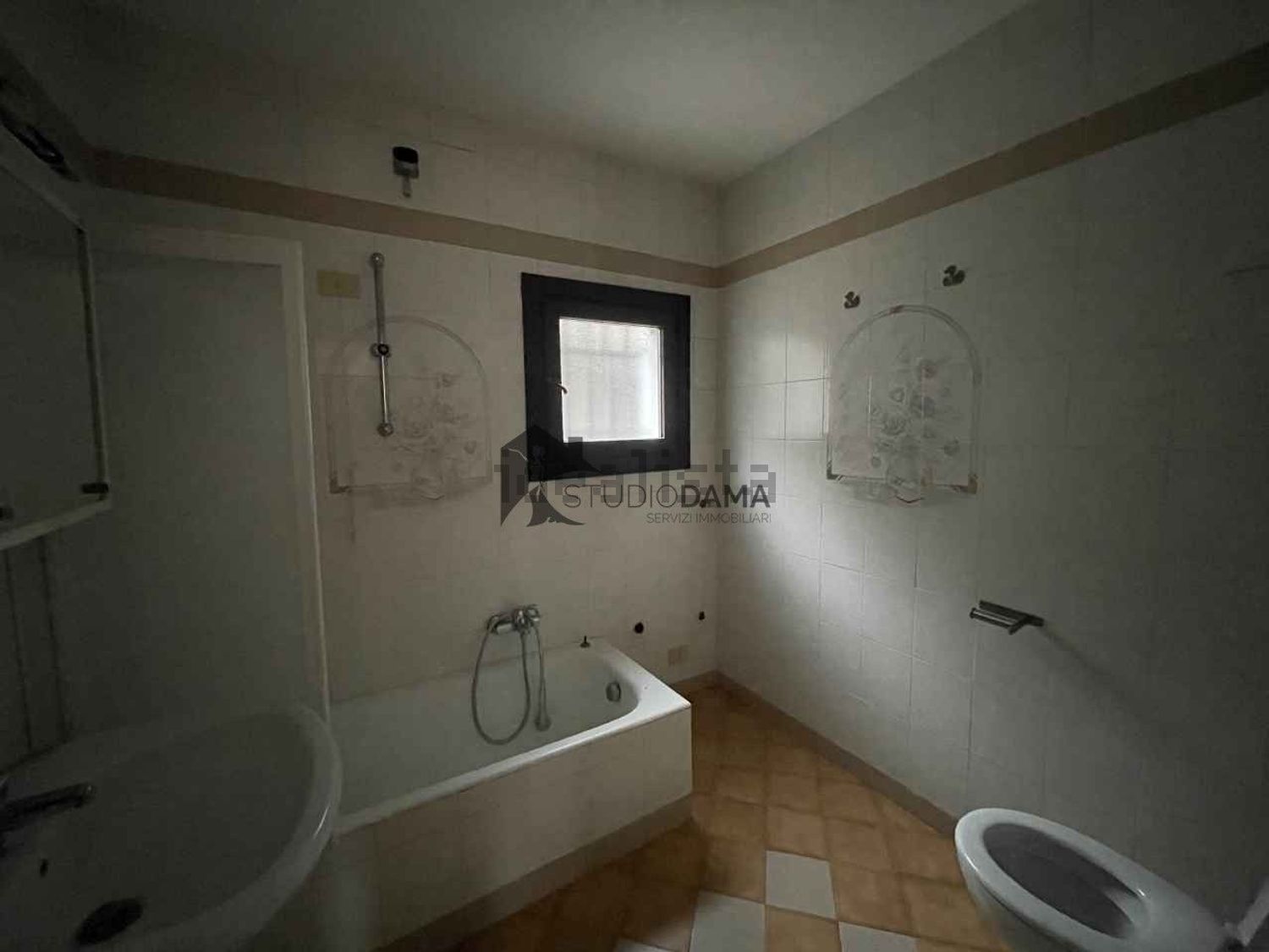 casa indipendente in vendita a Manerba del Garda