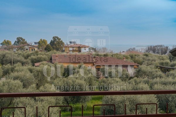 casa indipendente in vendita a Manerba del Garda