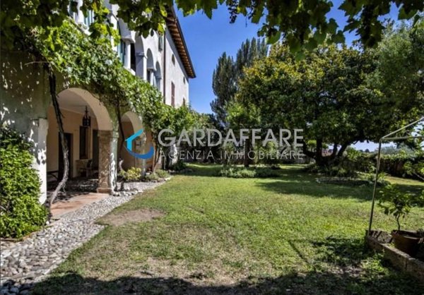 villa in vendita a Manerba del Garda