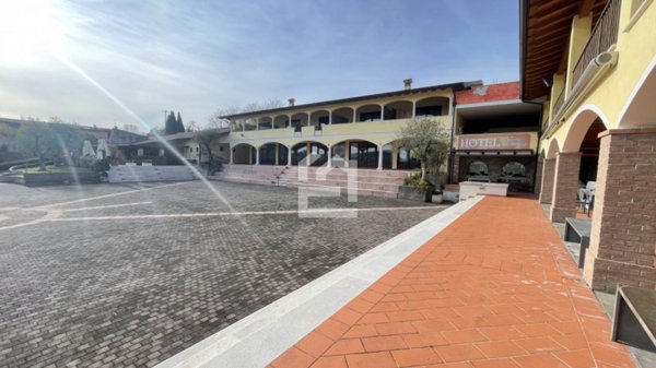 appartamento in vendita a Manerba del Garda