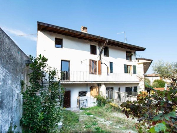 casa indipendente in vendita a Manerba del Garda in zona Balbiana