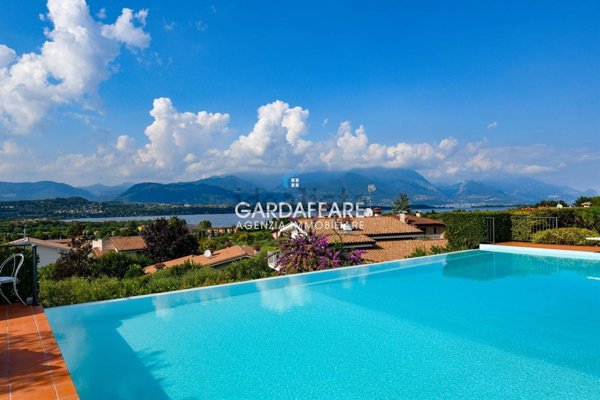 casa indipendente in vendita a Manerba del Garda