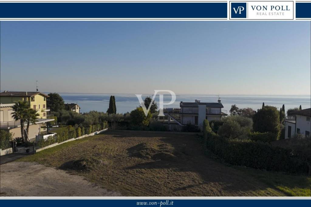 villa in vendita a Manerba del Garda in zona Montinelle