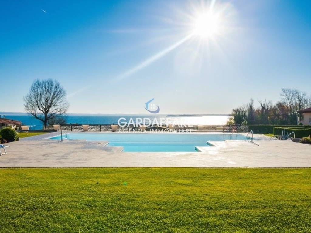appartamento in vendita a Manerba del Garda in zona Gardoncino