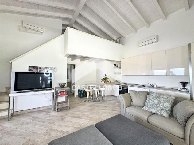 casa indipendente in vendita a Manerba del Garda