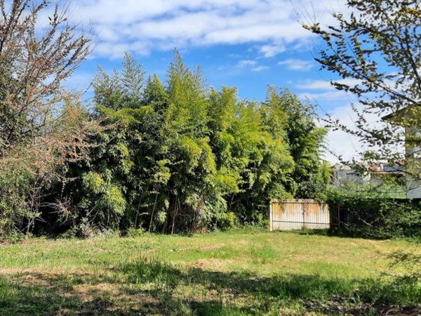 casa indipendente in vendita a Manerba del Garda in zona Crociale