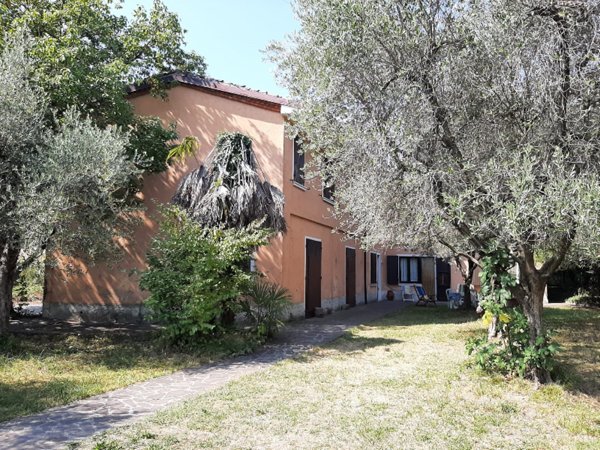 casa indipendente in vendita a Manerba del Garda in zona Balbiana