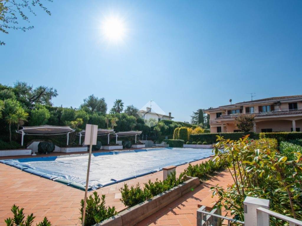 appartamento in vendita a Manerba del Garda in zona Pieve Vecchia