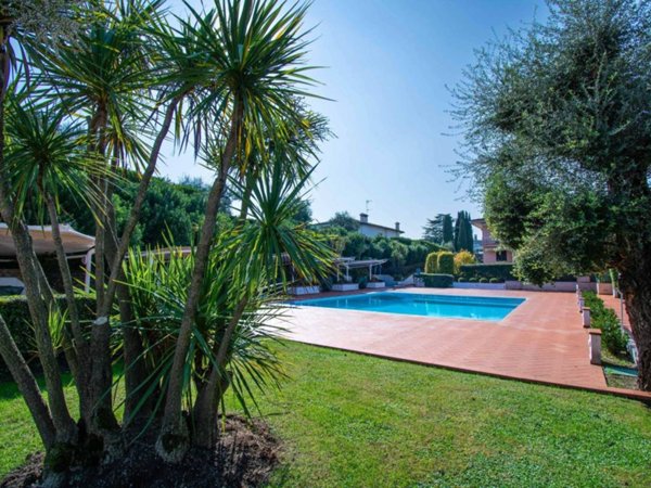 appartamento in vendita a Manerba del Garda in zona Pieve Vecchia