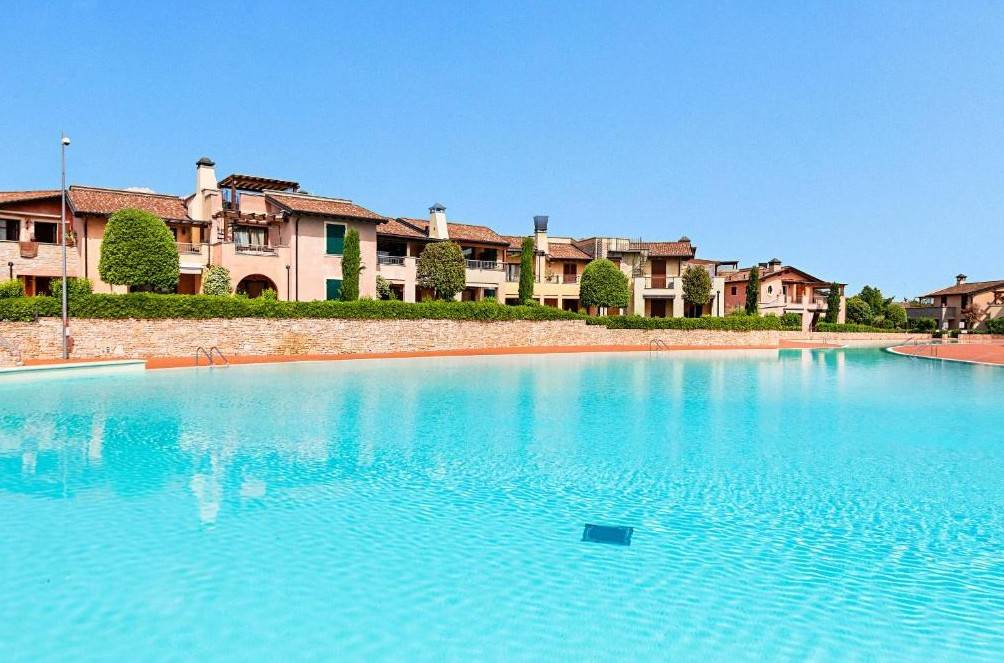 appartamento in vendita a Manerba del Garda in zona Montinelle