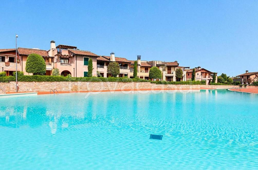 appartamento in vendita a Manerba del Garda in zona Montinelle