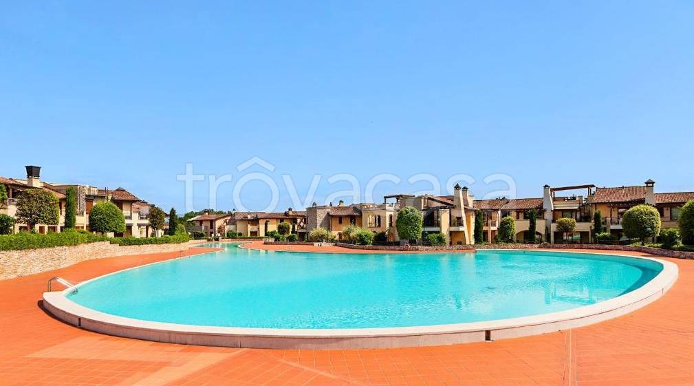 appartamento in vendita a Manerba del Garda in zona Montinelle