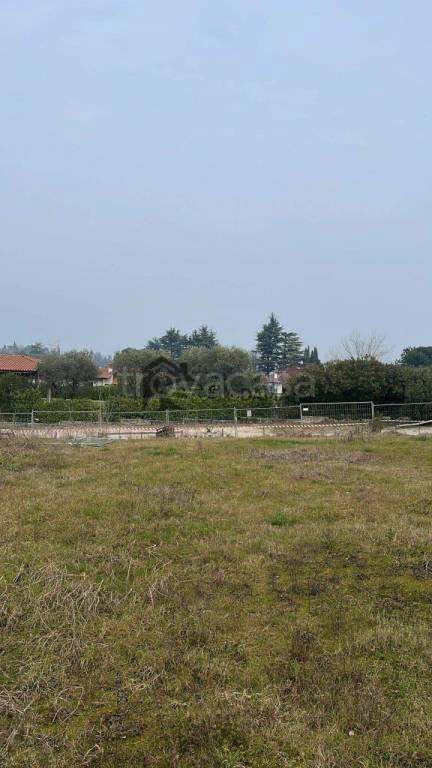 terreno edificabile in vendita a Manerba del Garda