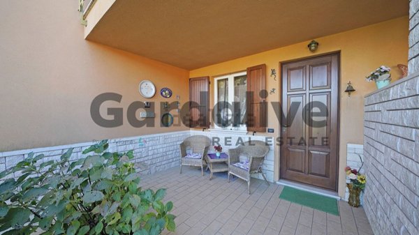 casa indipendente in vendita a Manerba del Garda