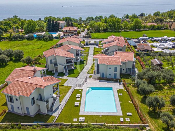 appartamento in vendita a Manerba del Garda in zona Gardoncino