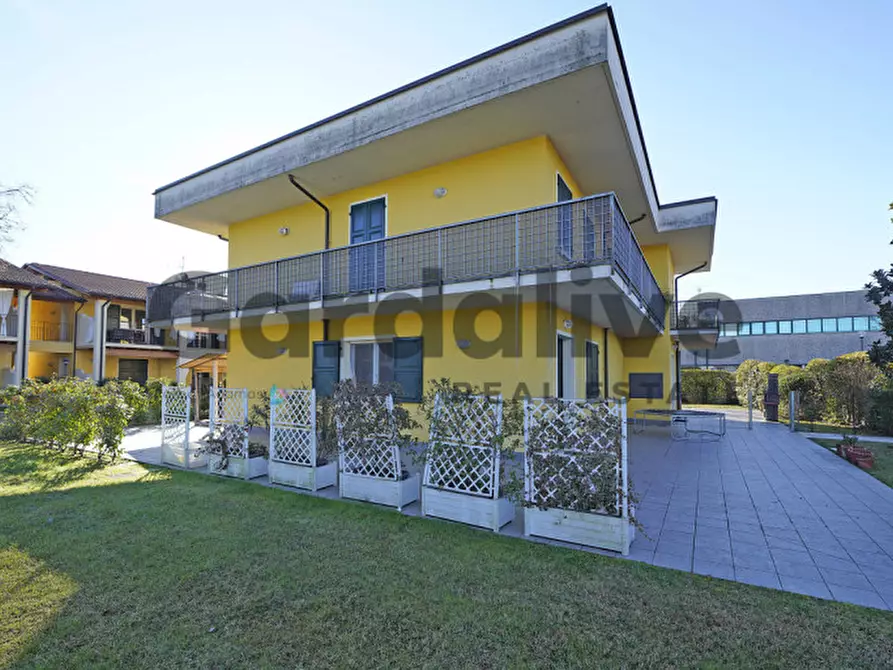 casa indipendente in vendita a Manerba del Garda