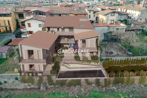 appartamento in vendita a Manerba del Garda in zona Montinelle