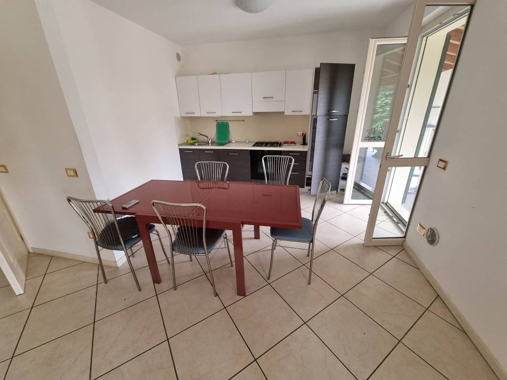 appartamento in vendita a Manerba del Garda in zona Crociale