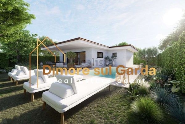 casa indipendente in vendita a Manerba del Garda