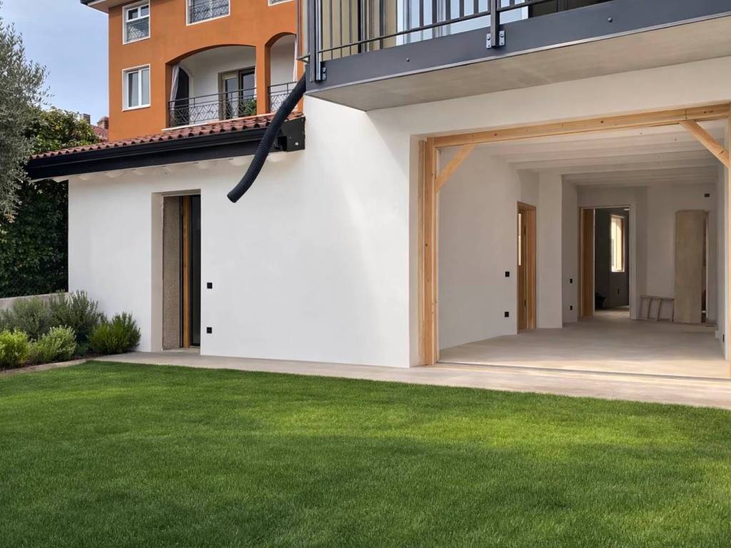 appartamento in vendita a Manerba del Garda in zona Solarolo