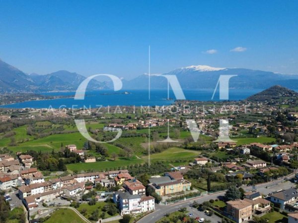 casa indipendente in vendita a Manerba del Garda in zona Balbiana